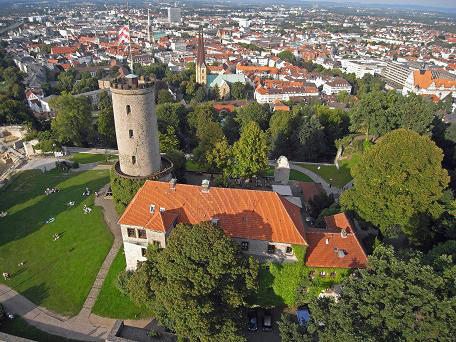Stadtbild Bielefeld, Nordrhein-Westfalen – Umzugsfirmen und Umzugsservice in der Region