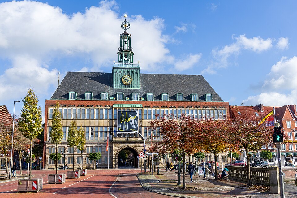Stadtansicht von Emden in Niedersachsen – Umzugsunternehmen und Umzugsfirmen vor Ort finden