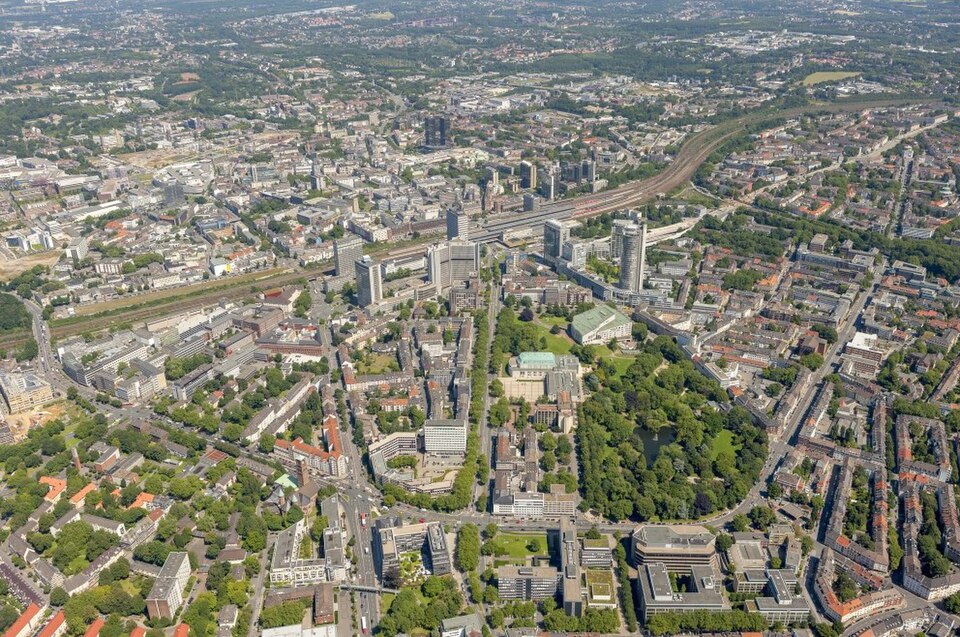 Stadtansicht von Essen in Nordrhein-Westfalen – Umzugsunternehmen und Umzugsfirmen vor Ort finden
