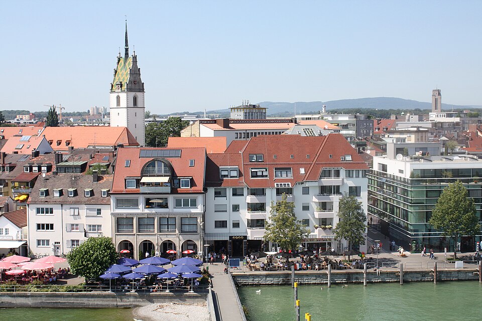 Stadtansicht von Friedrichshafen in Baden-Württemberg – Umzugsunternehmen und Umzugsfirmen vor Ort finden