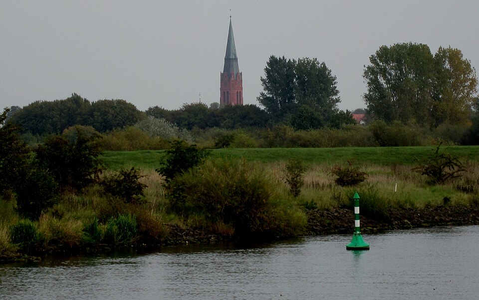 Stadtansicht von Nienburg/Weser in Niedersachsen – Umzugsunternehmen und Umzugsfirmen vor Ort finden