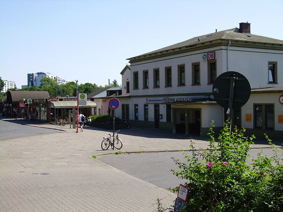 Stadtbild Pinneberg, Schleswig-Holstein – Umzugsfirmen und Umzugsservice in der Region